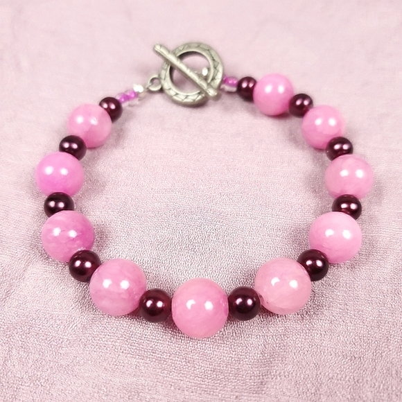 Hand Crafted Jewelry - 🎉HP~7/10/22🎉 🦋 Orchid Pink Agate Beaded Bracelet 🦋1/$14~2/$24~3/$30🦋